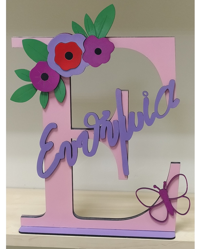 χειροποίητη ταμπέλα για παιδικό δωμάτιο με αρχικό και όνομα